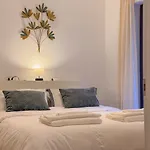 Relax E Stile A By Host Hero Apartment *
